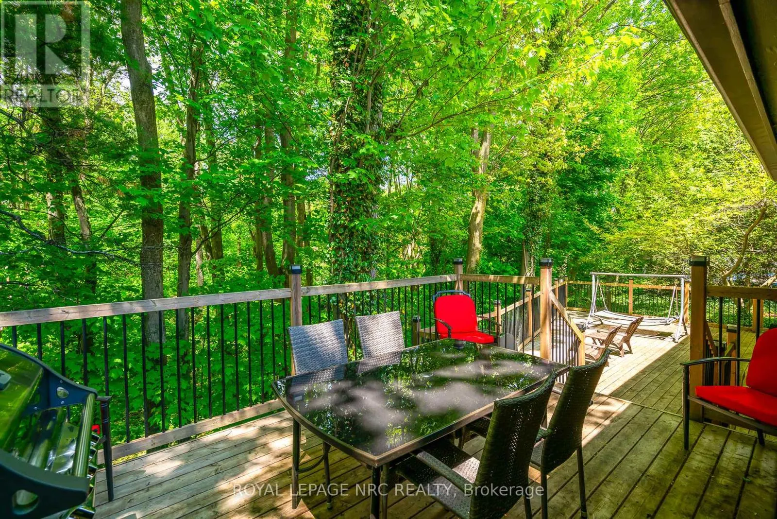 26 CHERRY AVENUE