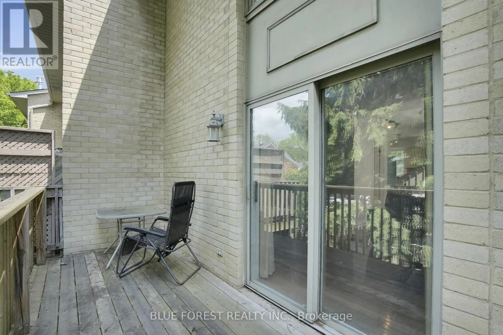 30 - 1399 COMMISSIONERS ROAD W, #30