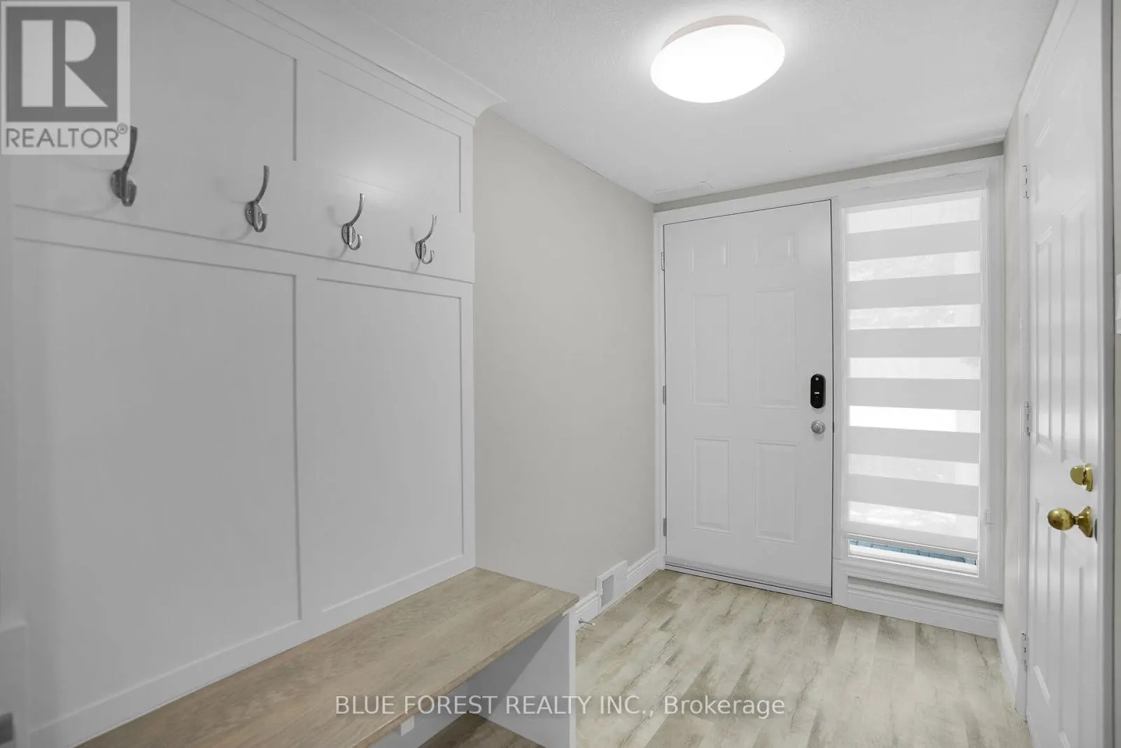 30 - 1399 COMMISSIONERS ROAD W, #30