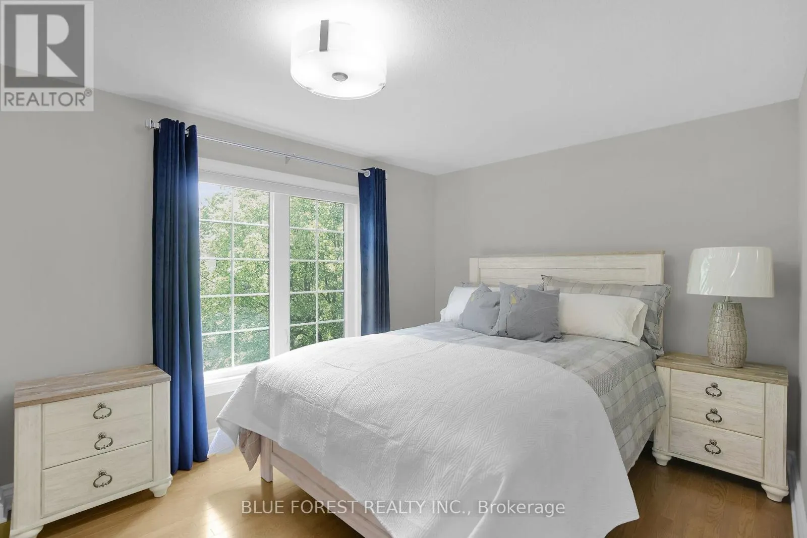 30 - 1399 COMMISSIONERS ROAD W, #30