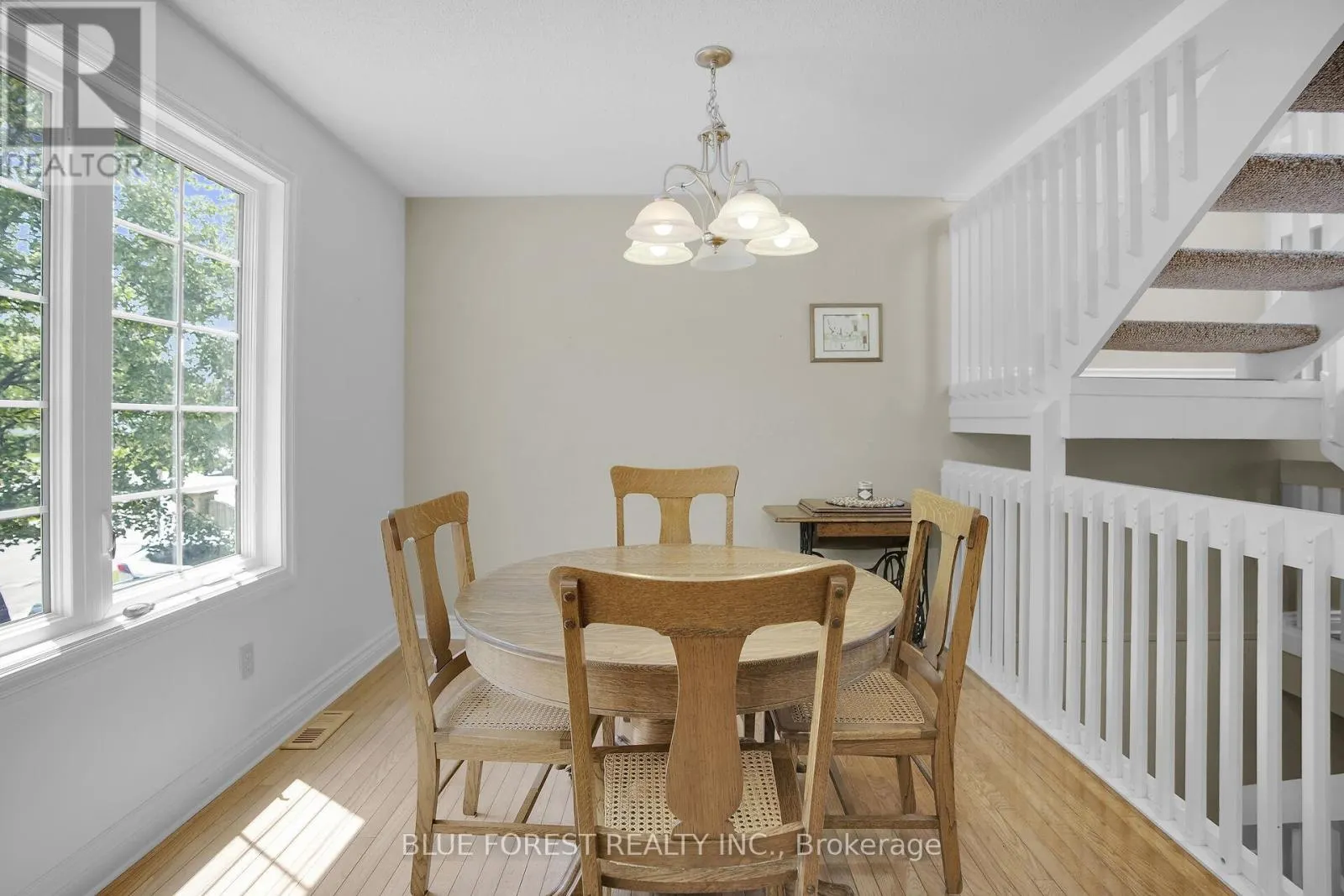 30 - 1399 COMMISSIONERS ROAD W, #30