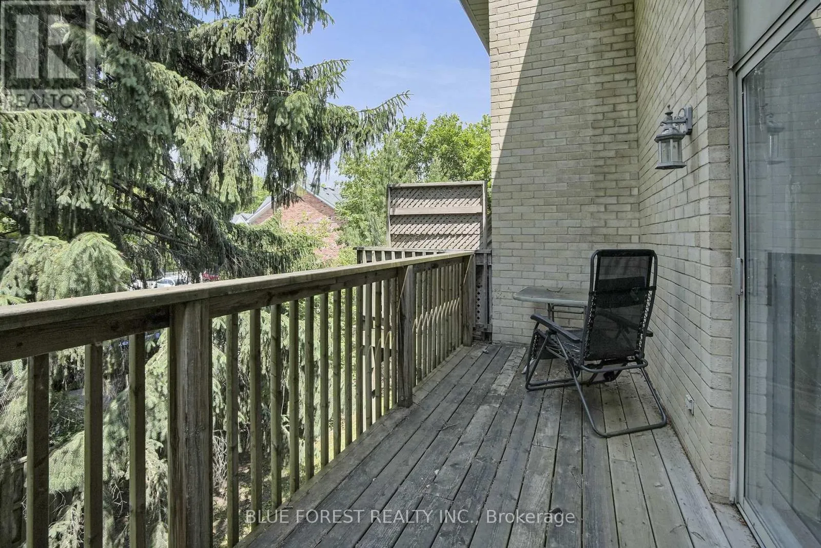 30 - 1399 COMMISSIONERS ROAD W, #30