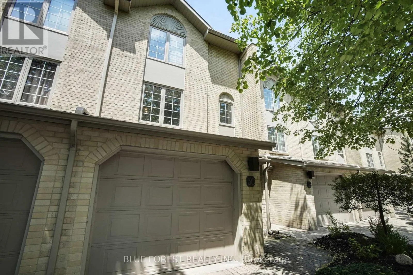 30 - 1399 COMMISSIONERS ROAD W, #30