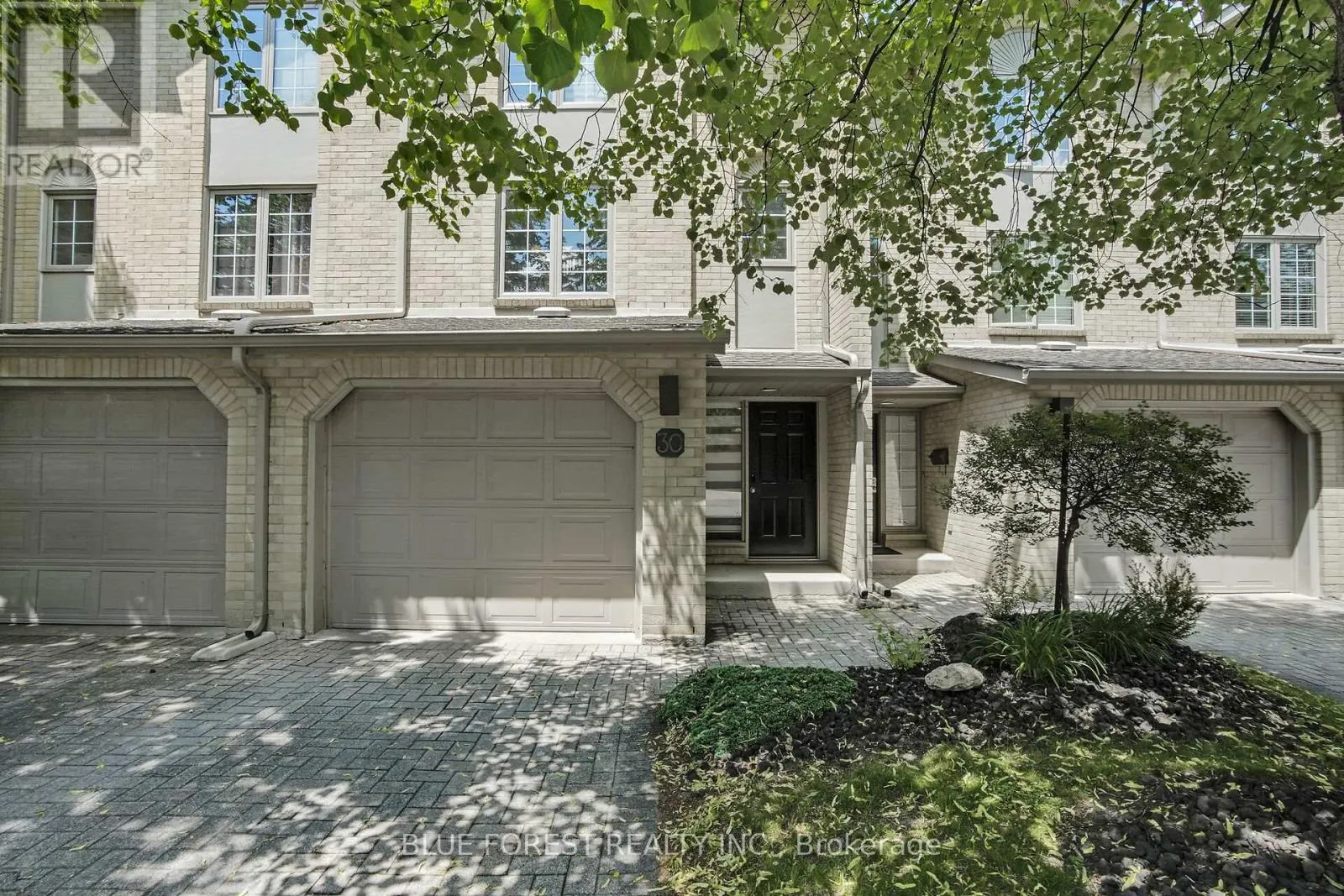 30 - 1399 COMMISSIONERS ROAD W, #30