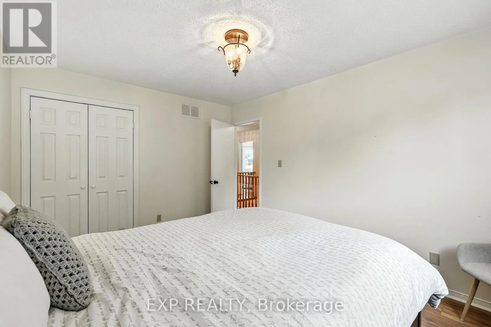 848 CHIPPING PARK BOULEVARD