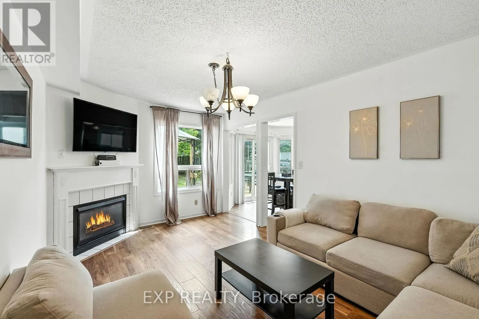 848 CHIPPING PARK BOULEVARD