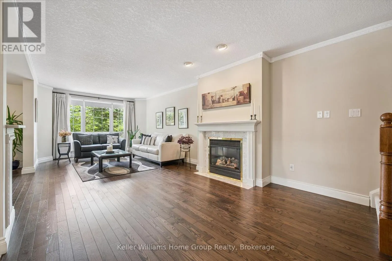 14 - 941 GORDON STREET, #14