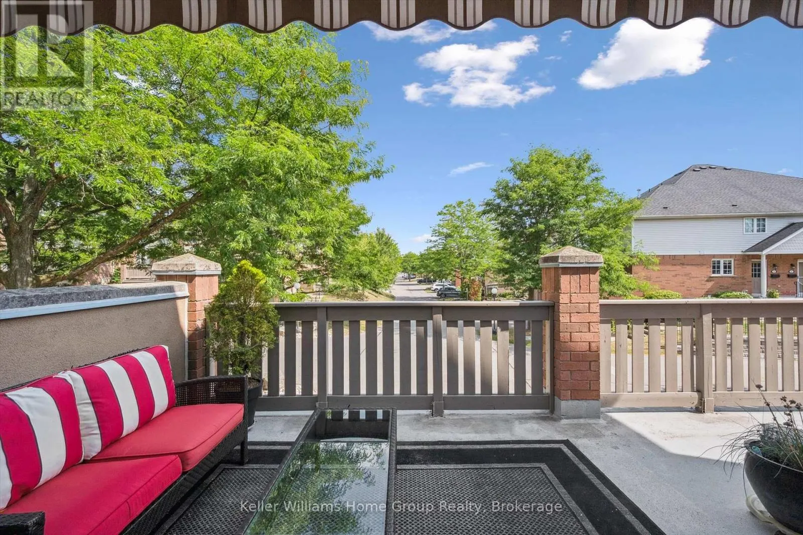 14 - 941 GORDON STREET, #14