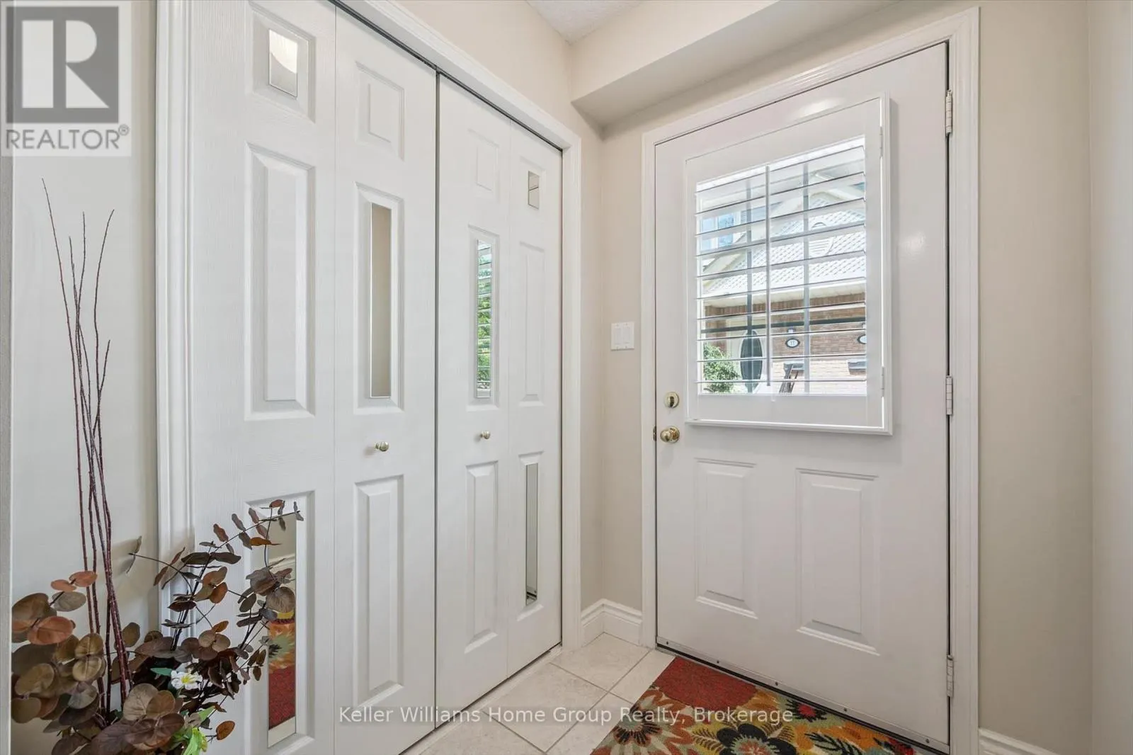 14 - 941 GORDON STREET, #14