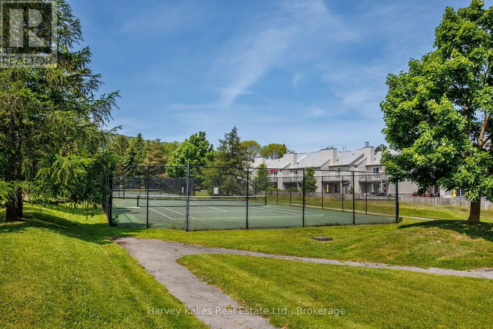 37 - 146 SETTLER'S WAY, #37