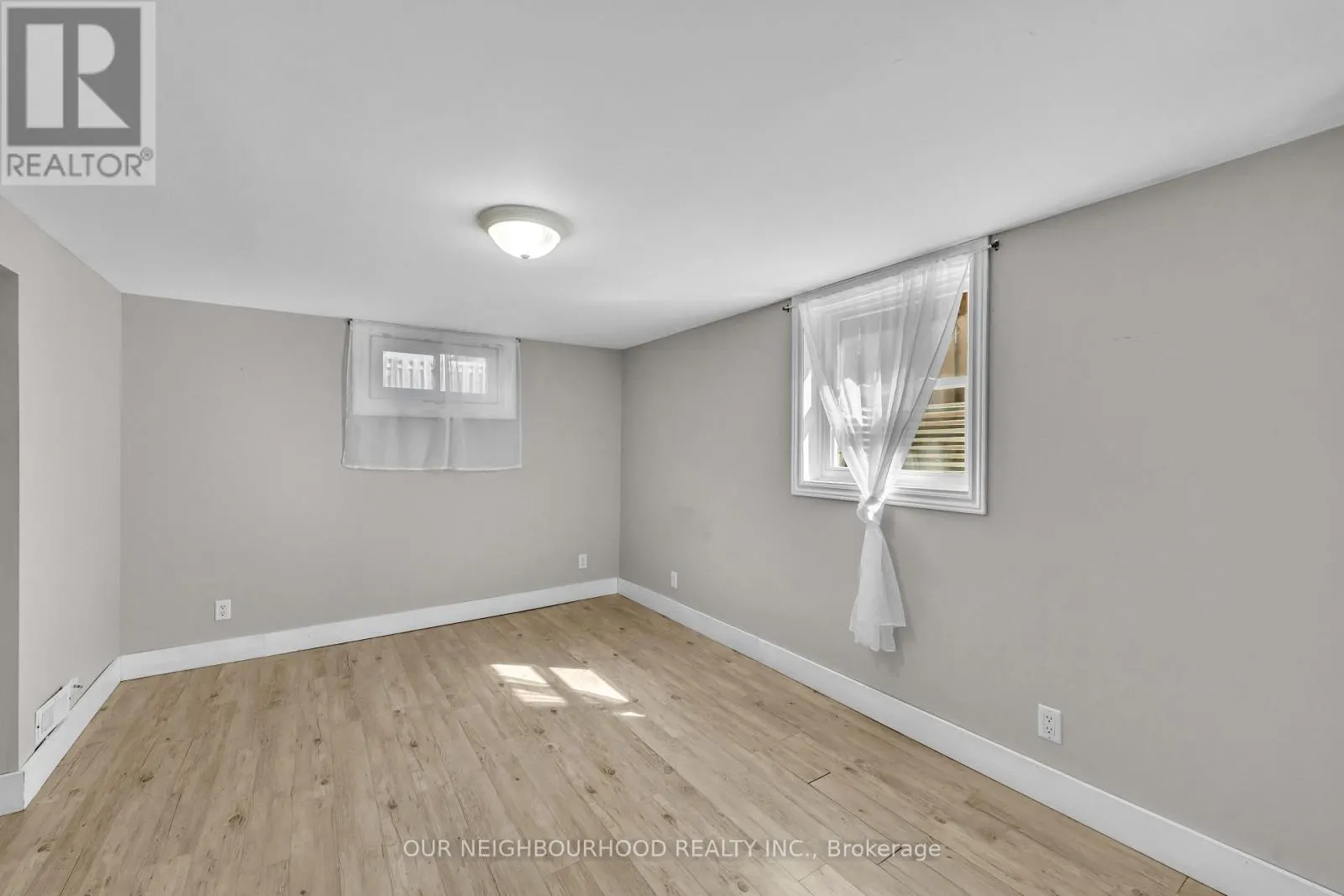 B - 538 SHIRLEY STREET, #B