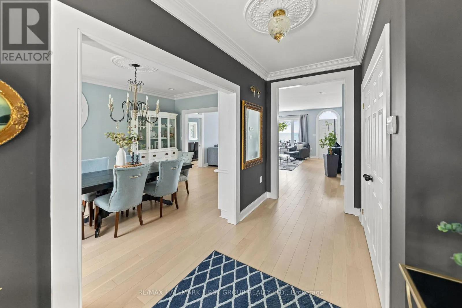 43 TREMAINE TERRACE