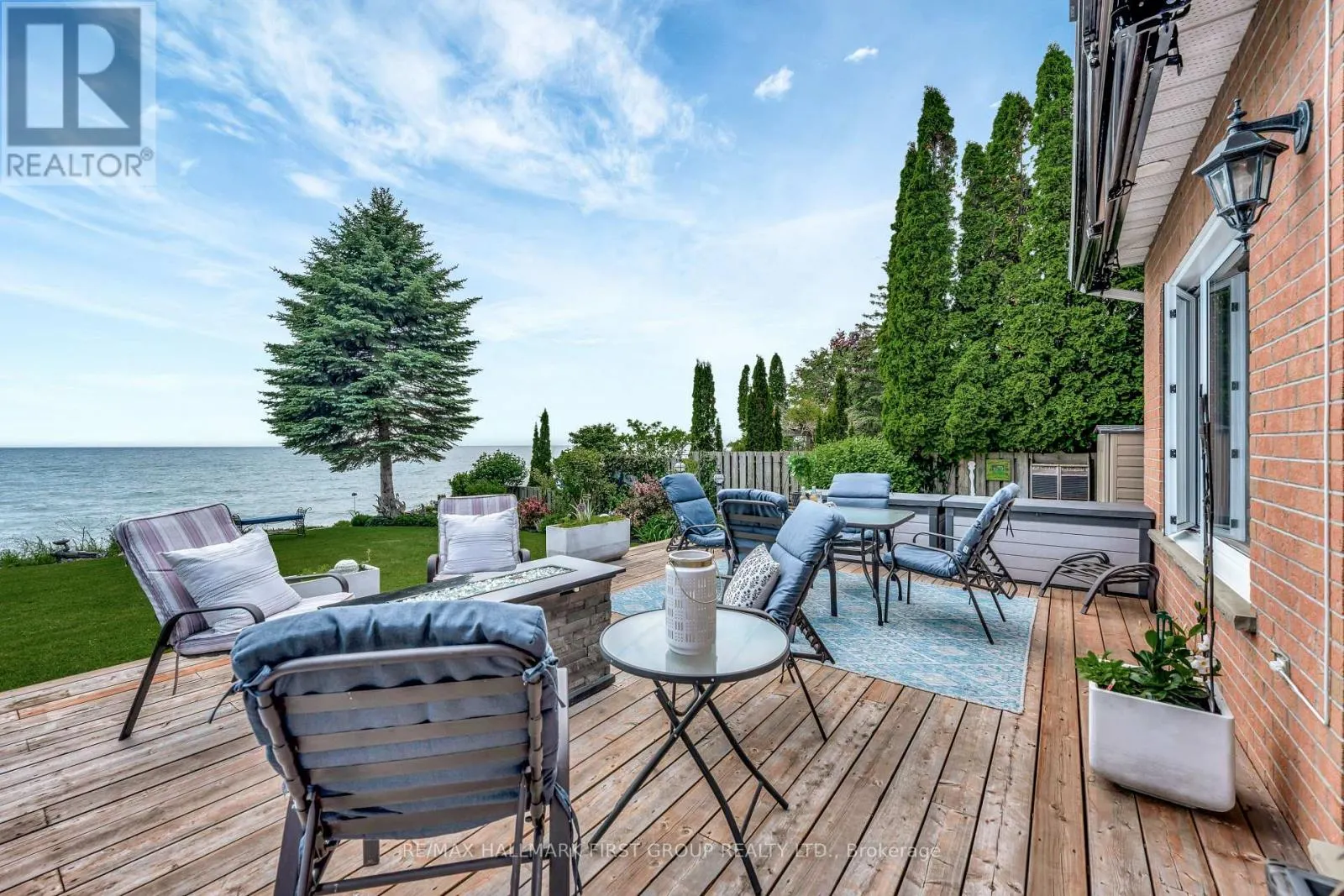 43 TREMAINE TERRACE