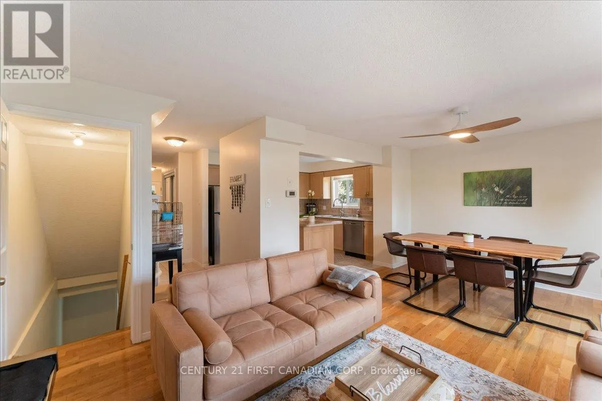 1 - 40 BRAEMAR AVENUE, #1