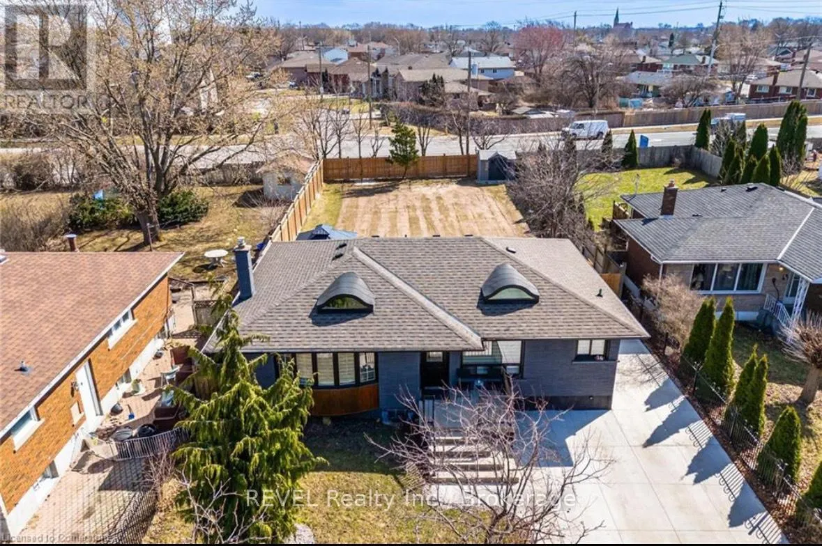 26 HILLGARDEN ROAD