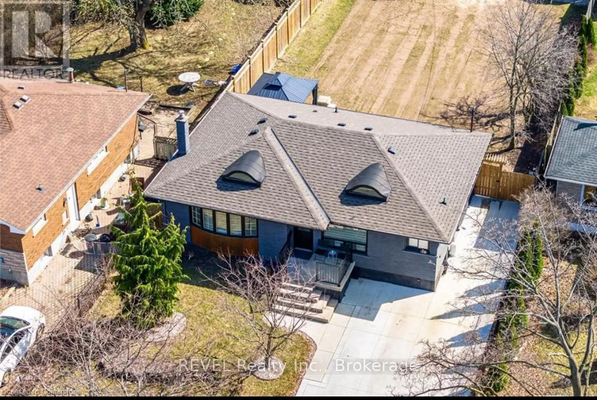 26 HILLGARDEN ROAD