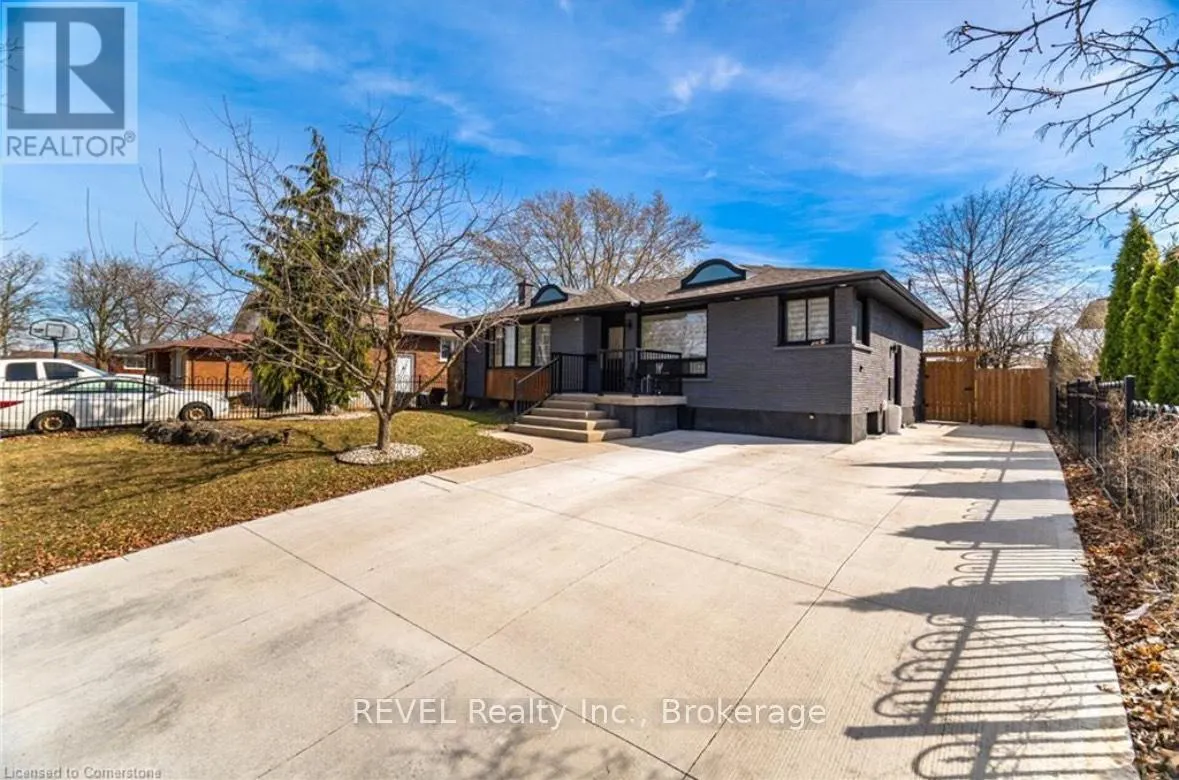 26 HILLGARDEN ROAD