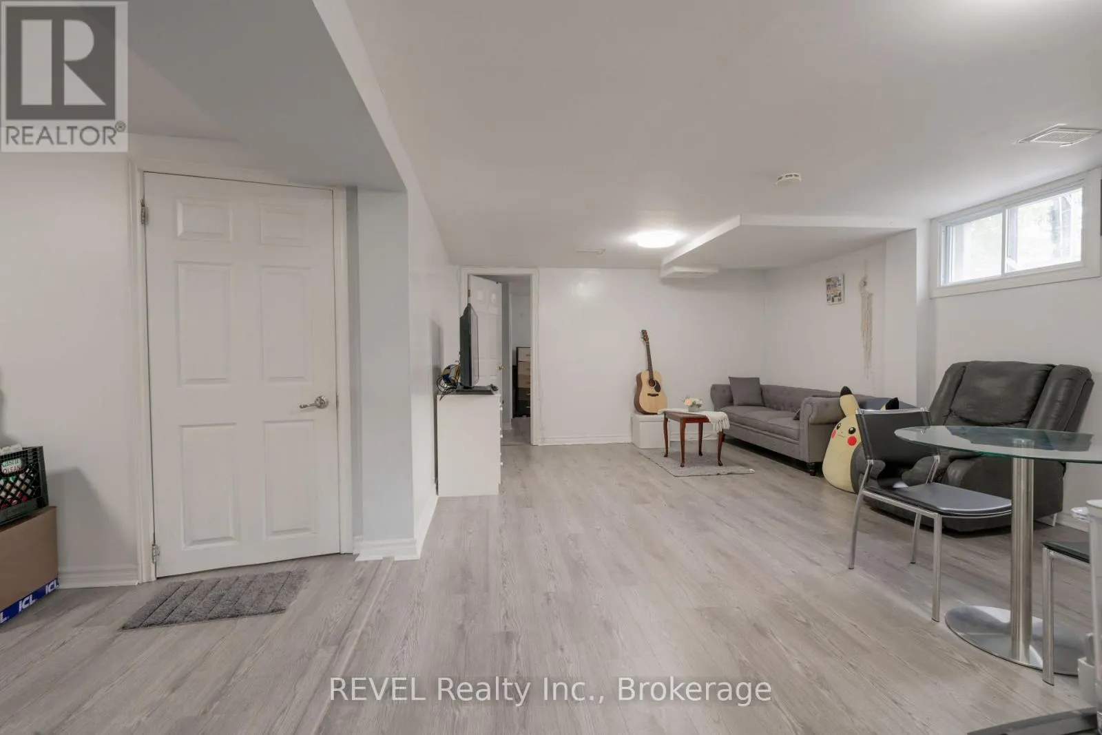 26 HILLGARDEN ROAD