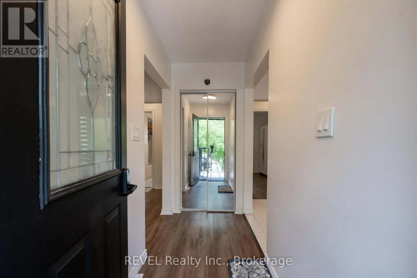 26 HILLGARDEN ROAD