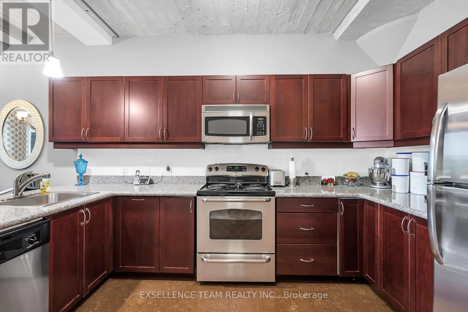 412 - 710 COTTON MILL STREET