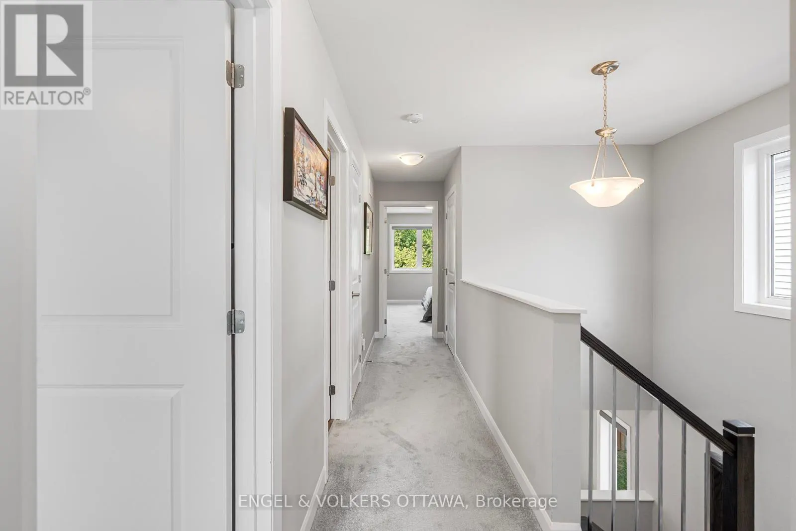 220 GEYSER PLACE