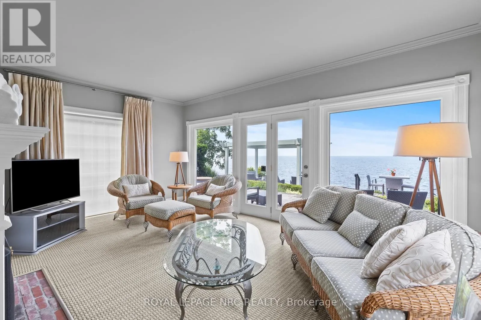 315 NIAGARA BOULEVARD