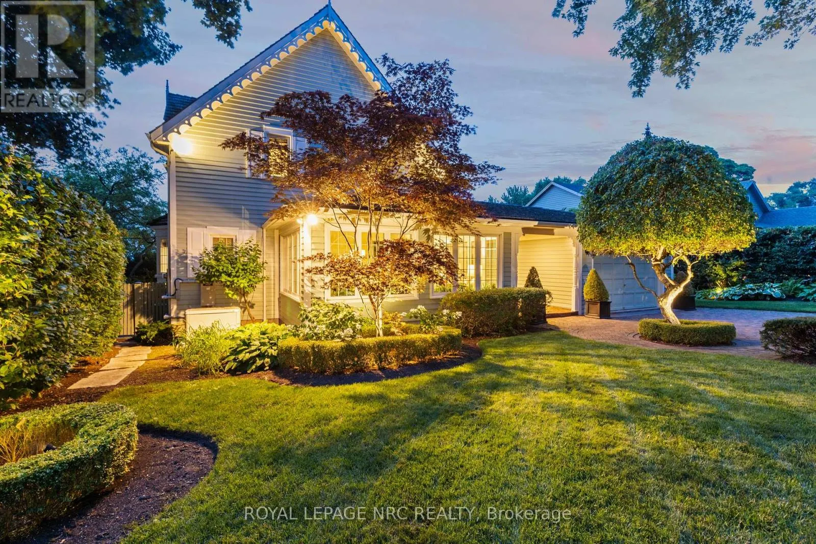 315 NIAGARA BOULEVARD