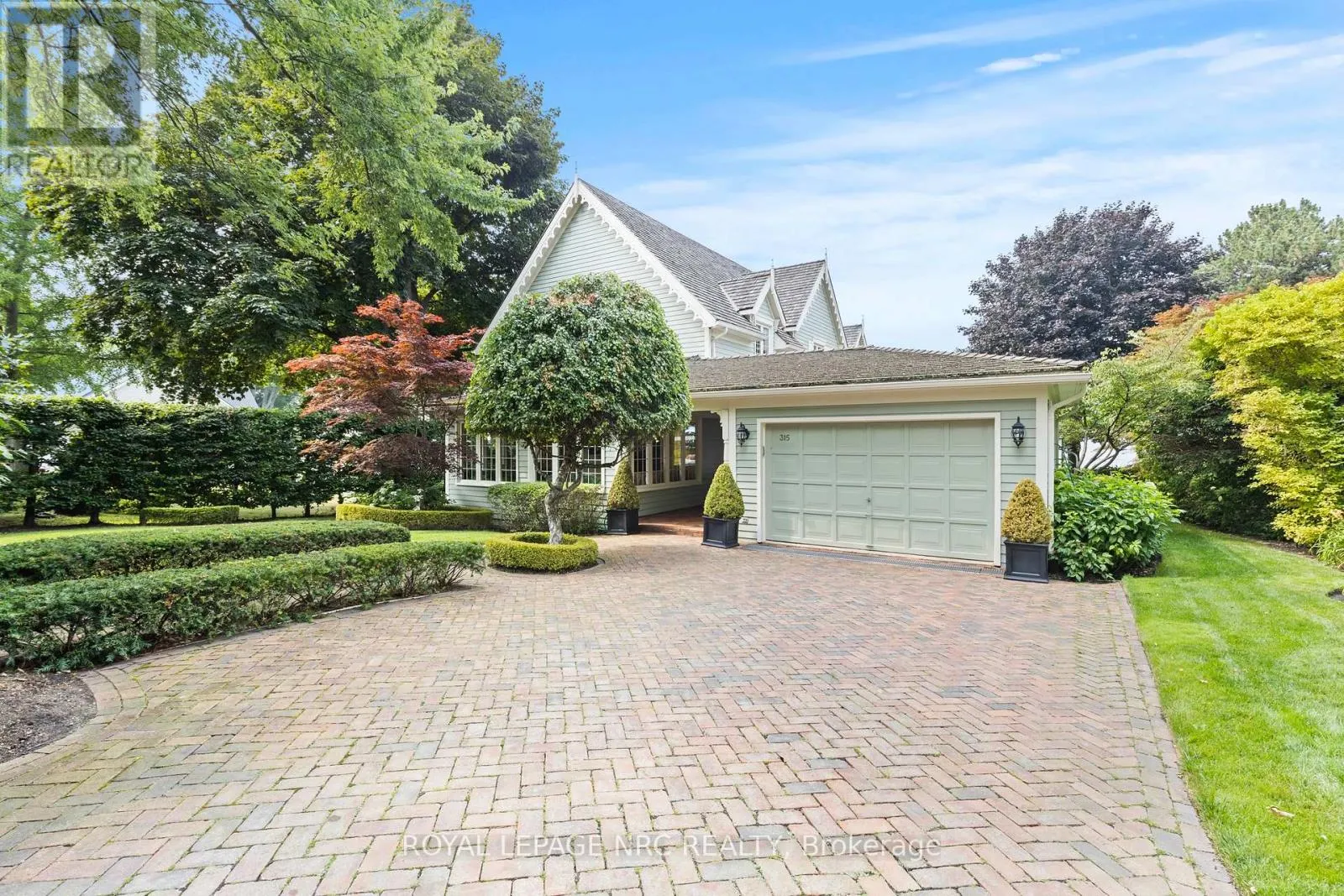315 NIAGARA BOULEVARD