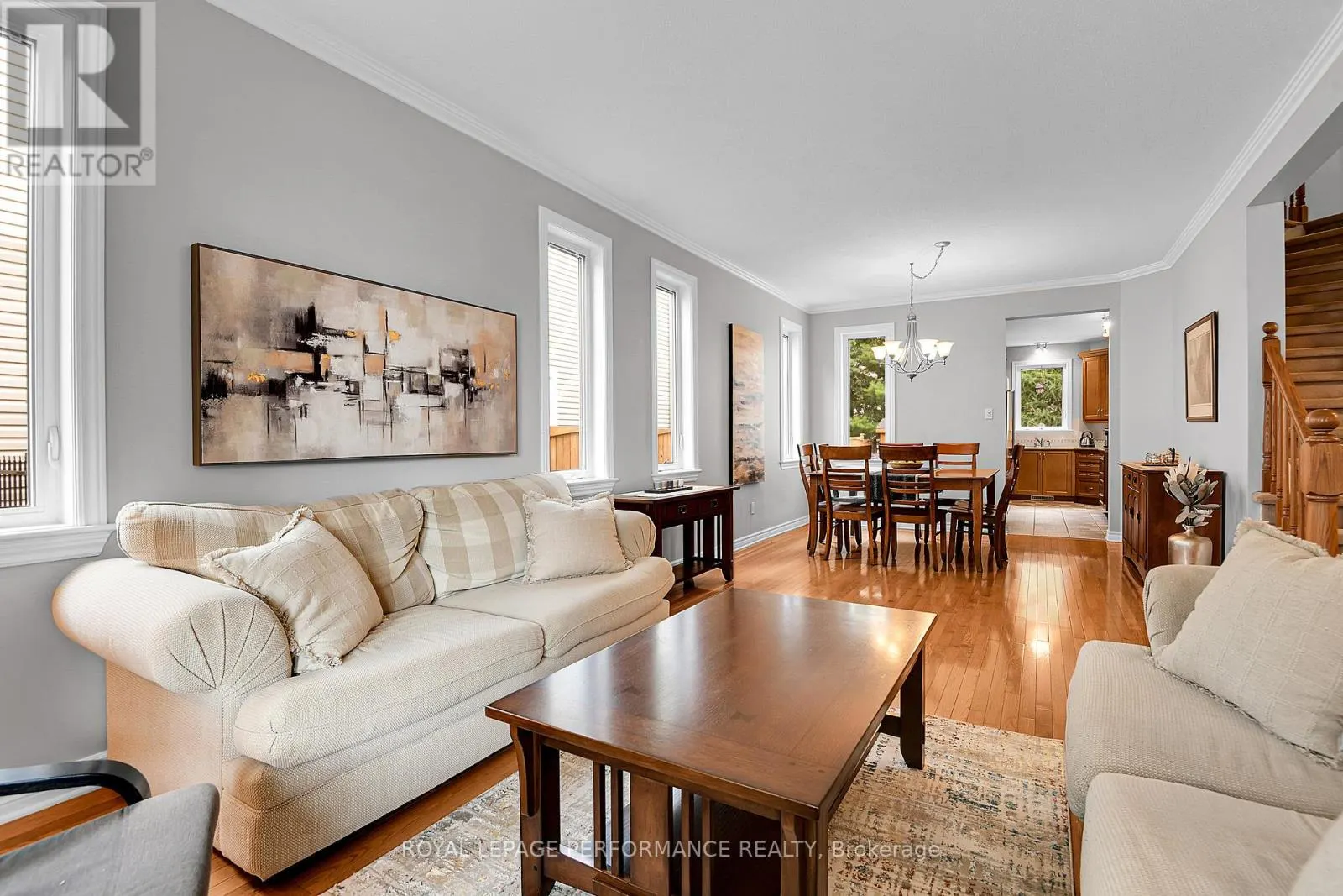 815 LONG POINT CIRCLE
