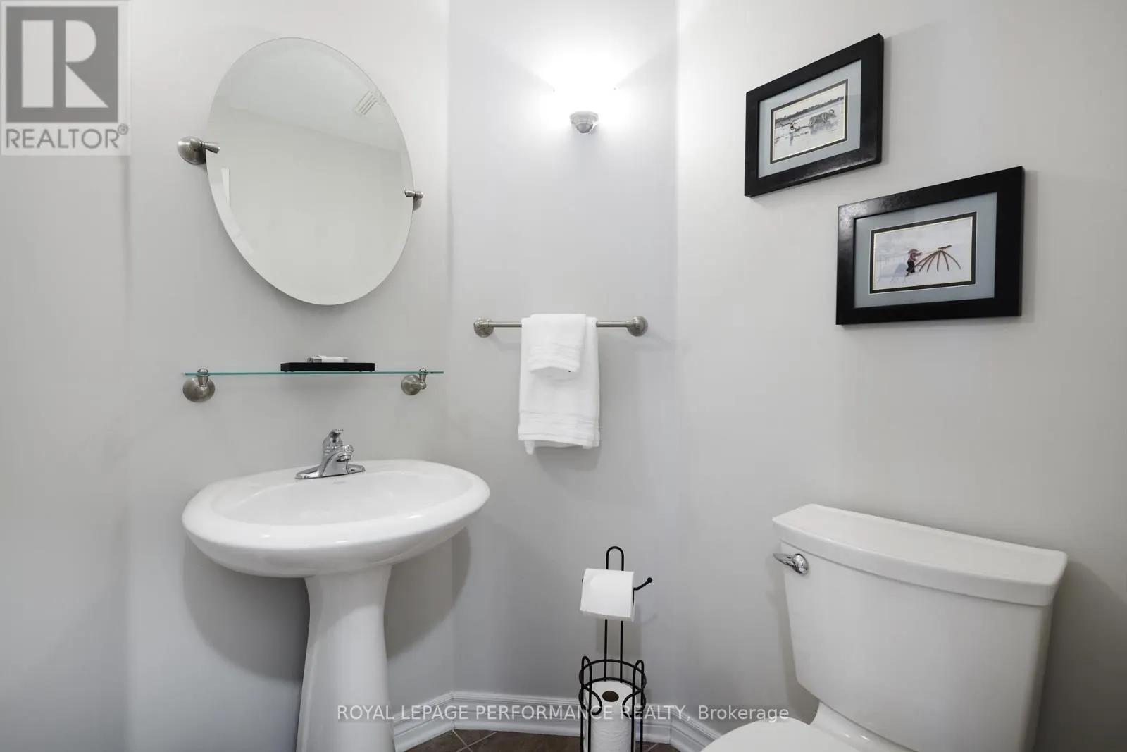 815 LONG POINT CIRCLE