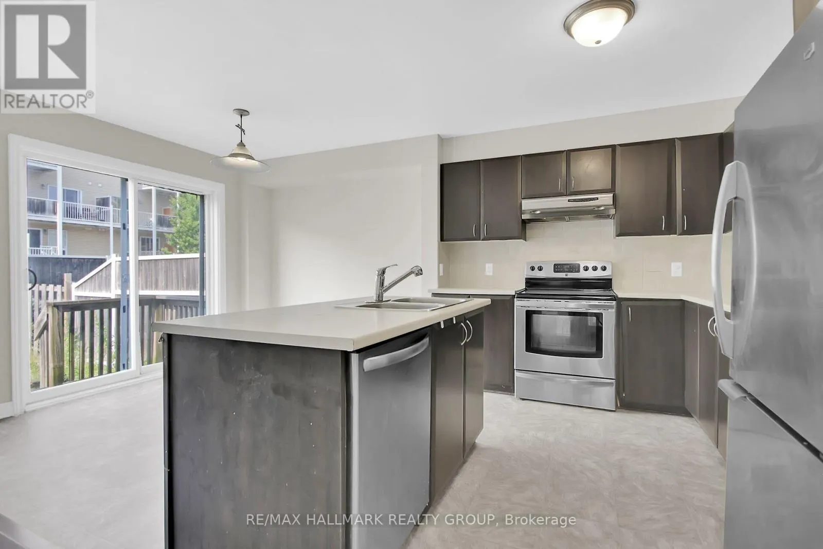 418 TEMISKAMING CRESCENT