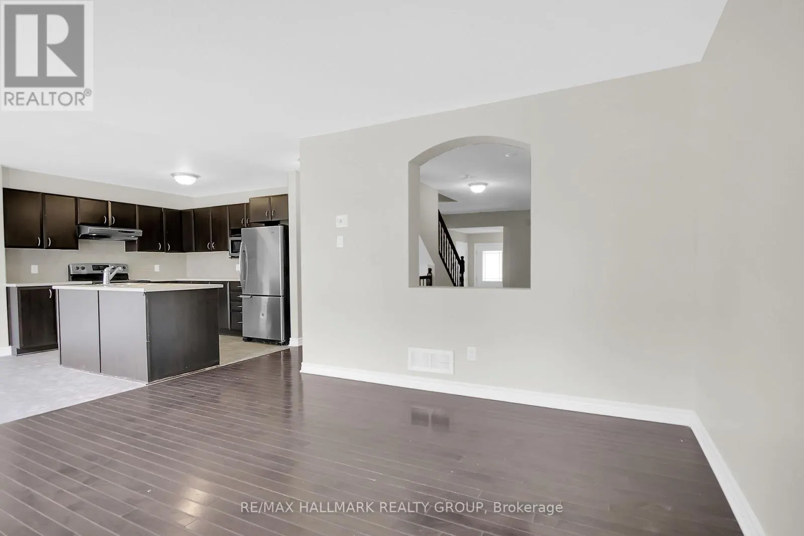 418 TEMISKAMING CRESCENT