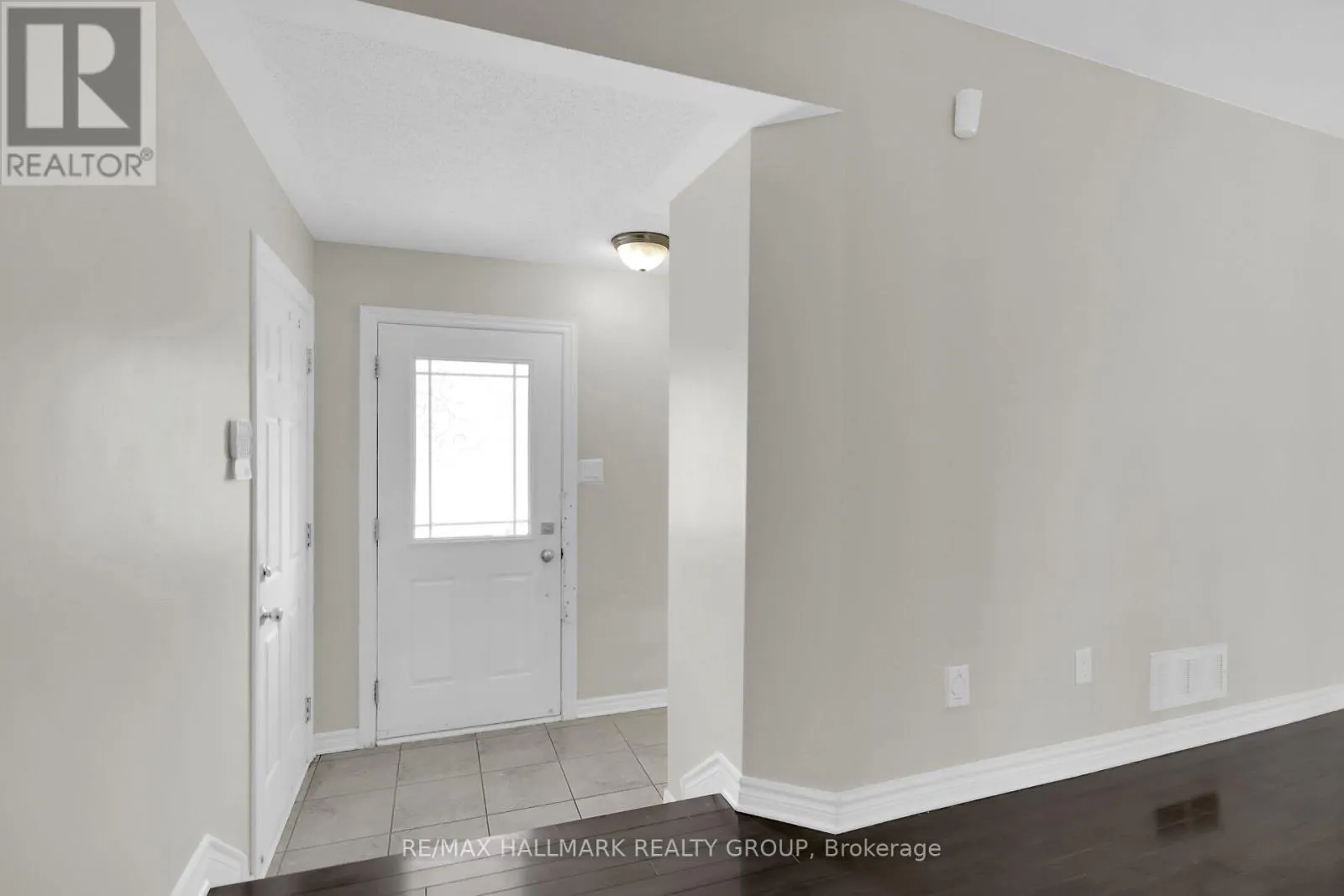 418 TEMISKAMING CRESCENT