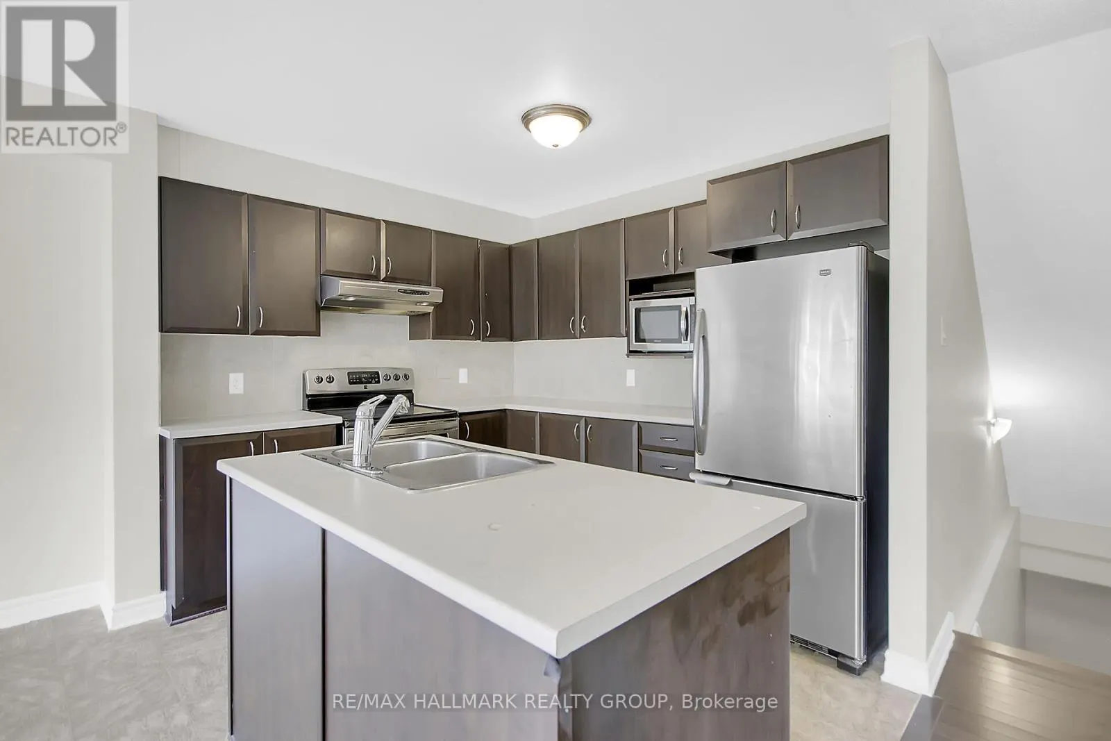 418 TEMISKAMING CRESCENT