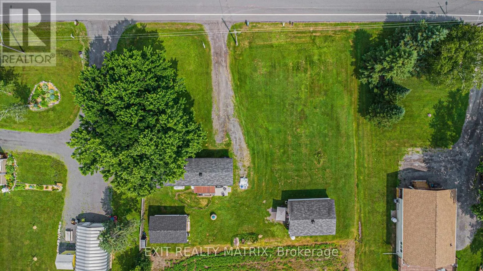 870 CONCESSION 1 ROAD