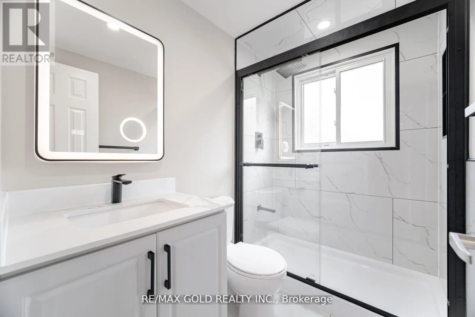 212 CEDARWOODS CRESCENT