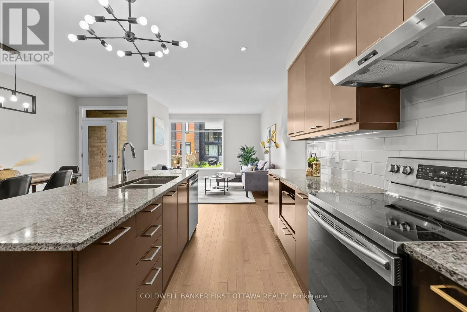 821 QUARTET AVENUE