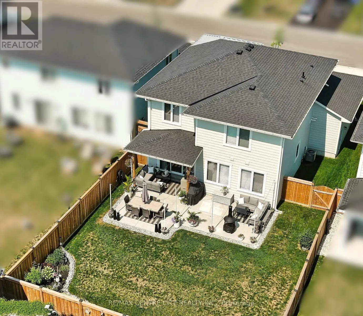 416 BREAKWATER BOULEVARD