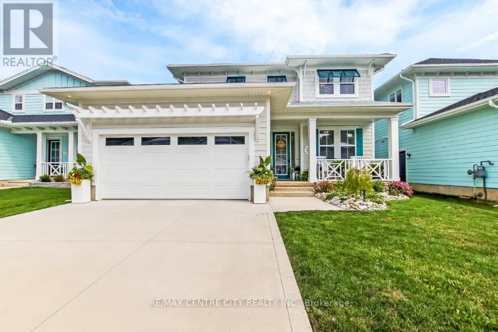 416 BREAKWATER BOULEVARD