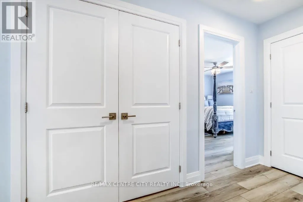 416 BREAKWATER BOULEVARD