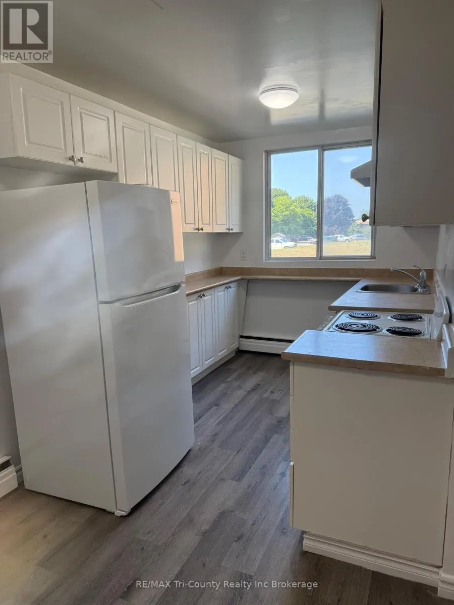 105 - 191 LISGAR AVENUE, #105