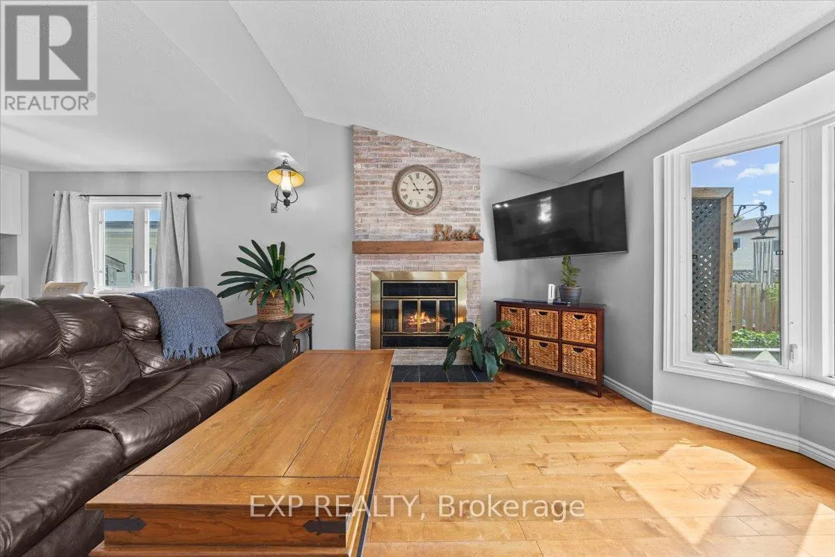 533 APOLLO WAY