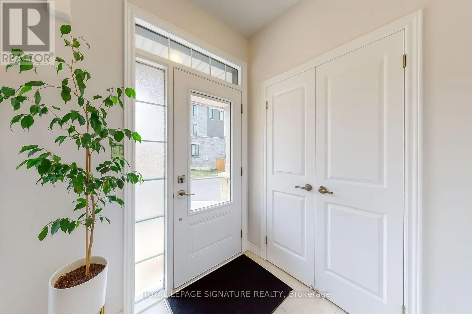 37 - 10 BIRMINGHAM DRIVE