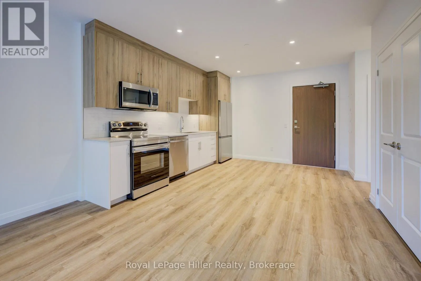 319 - 525 NEW DUNDEE ROAD, #319