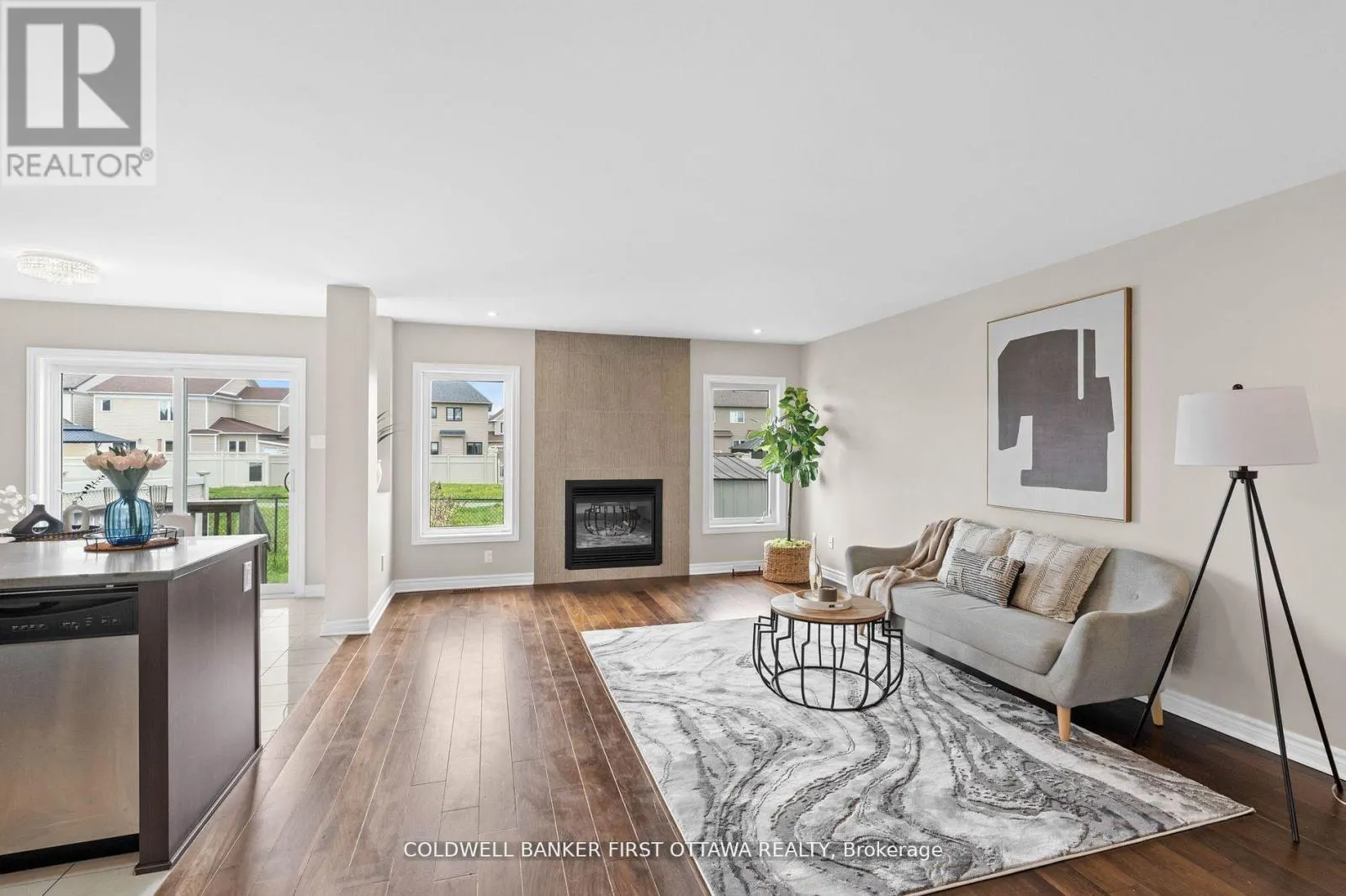 2459 ESPRIT DRIVE