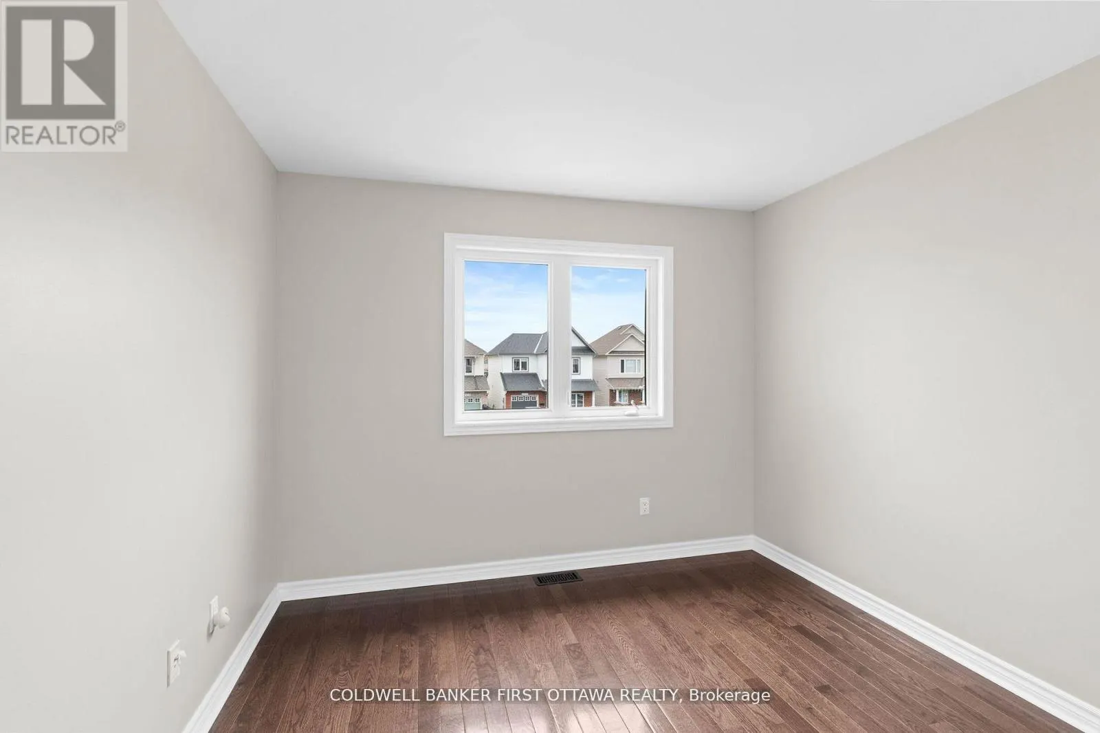 2459 ESPRIT DRIVE