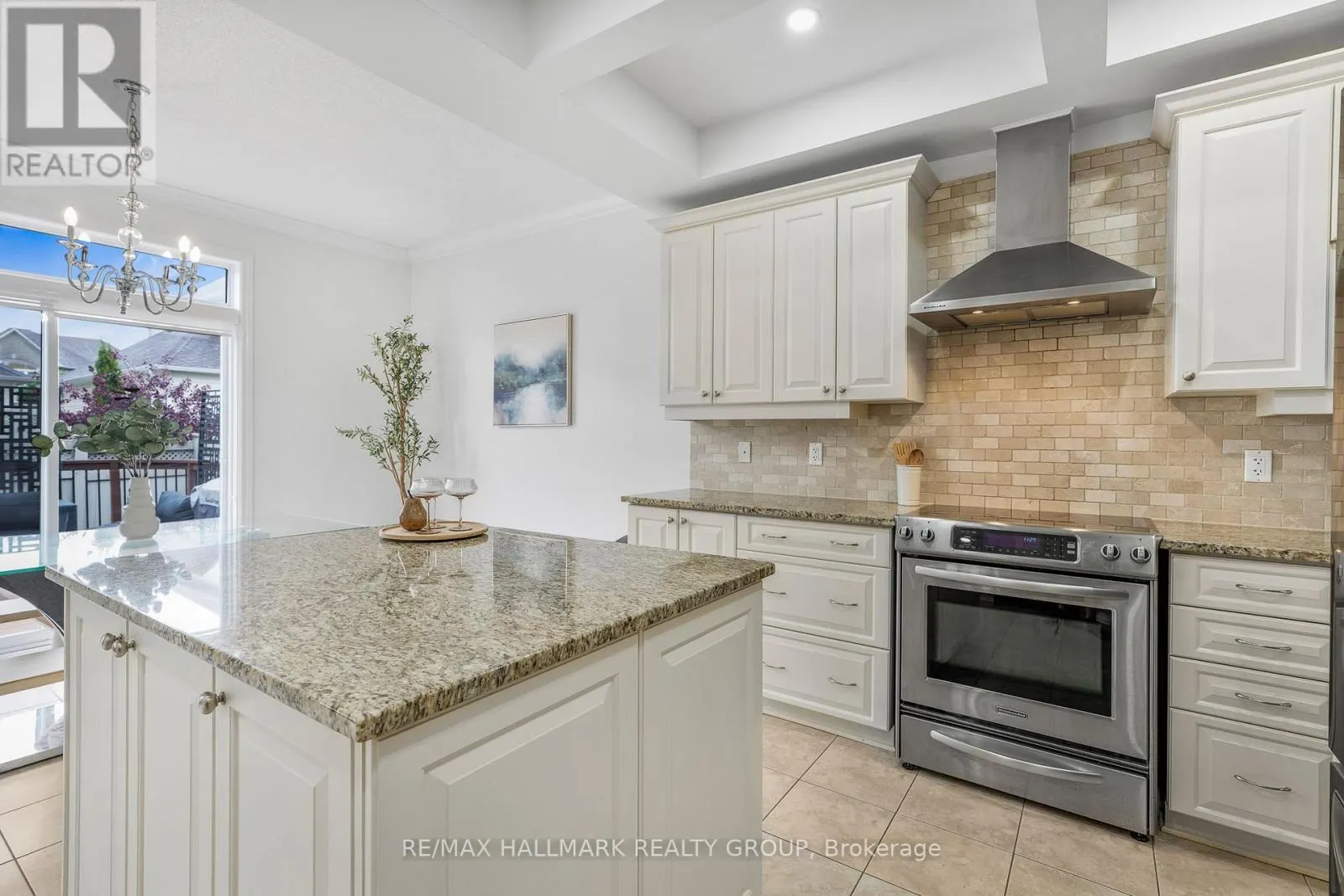 1018 WINTERSPRING RIDGE