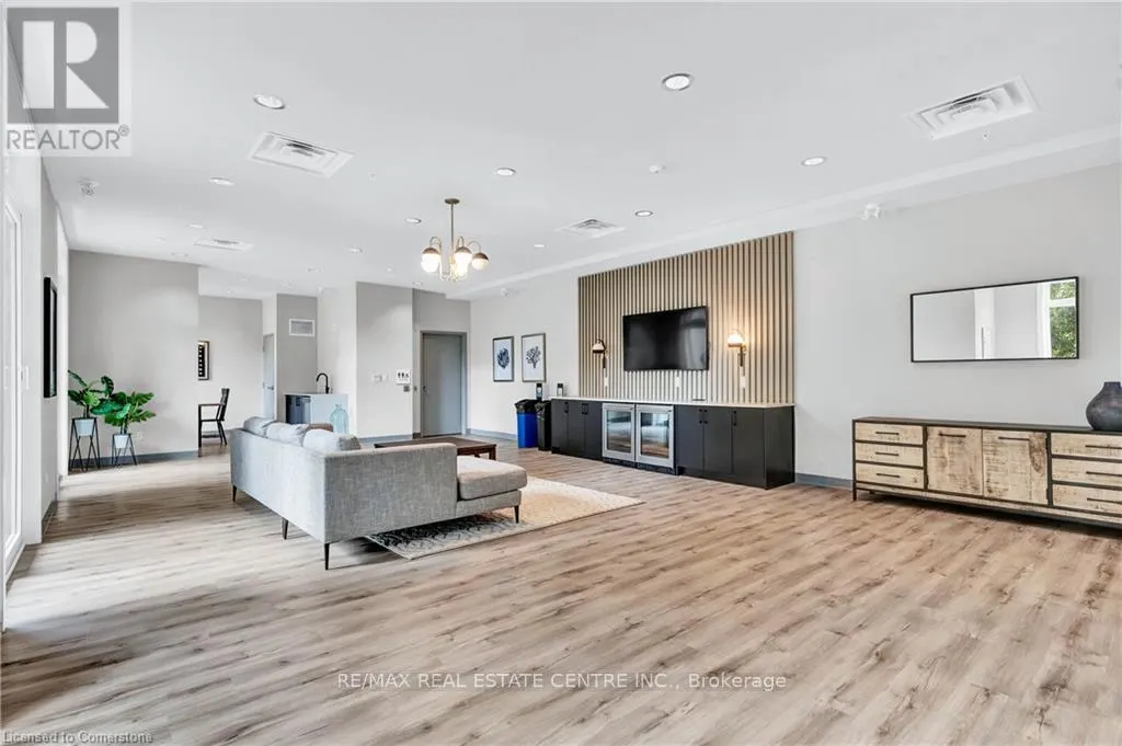503 - 107 ROGER STREET