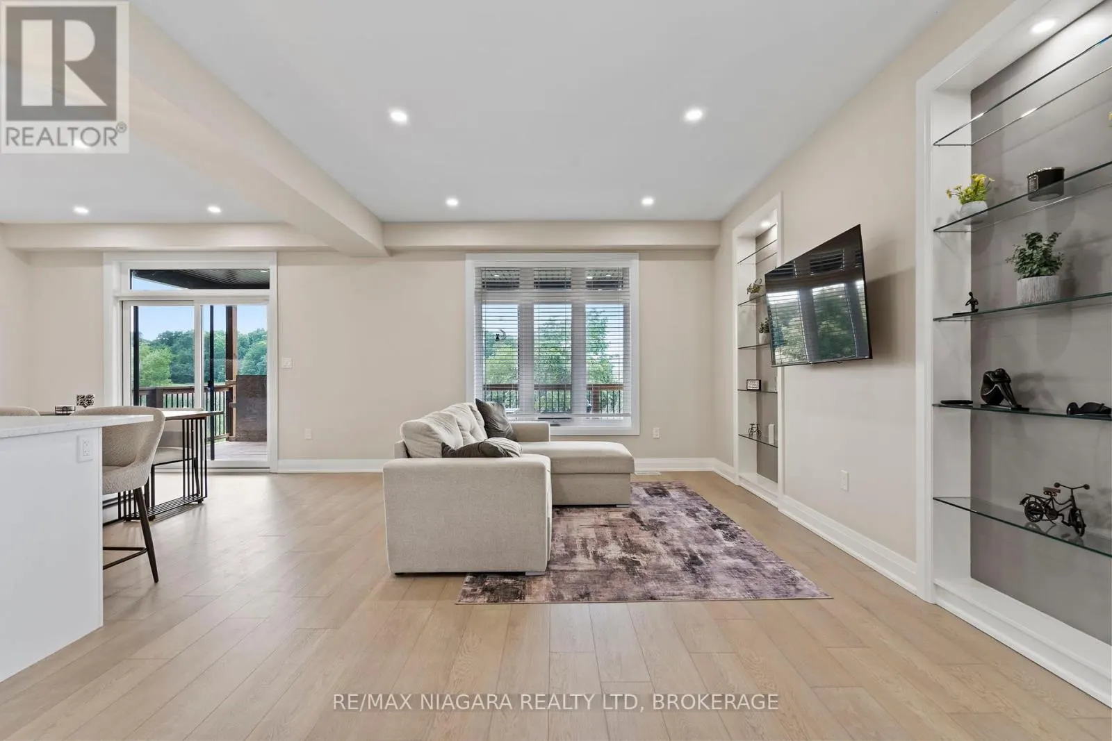 7341 MAJESTIC TRAIL
