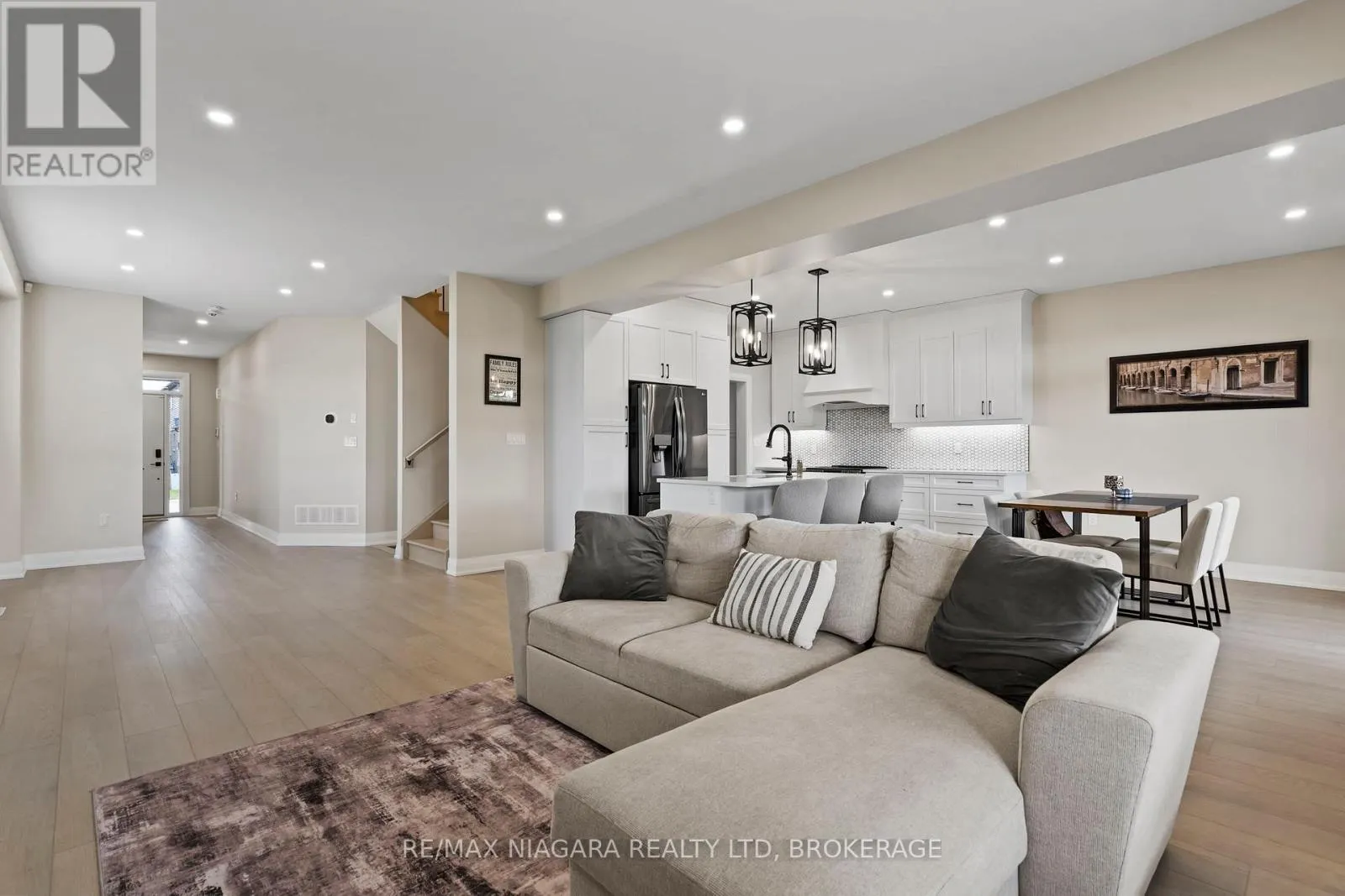 7341 MAJESTIC TRAIL